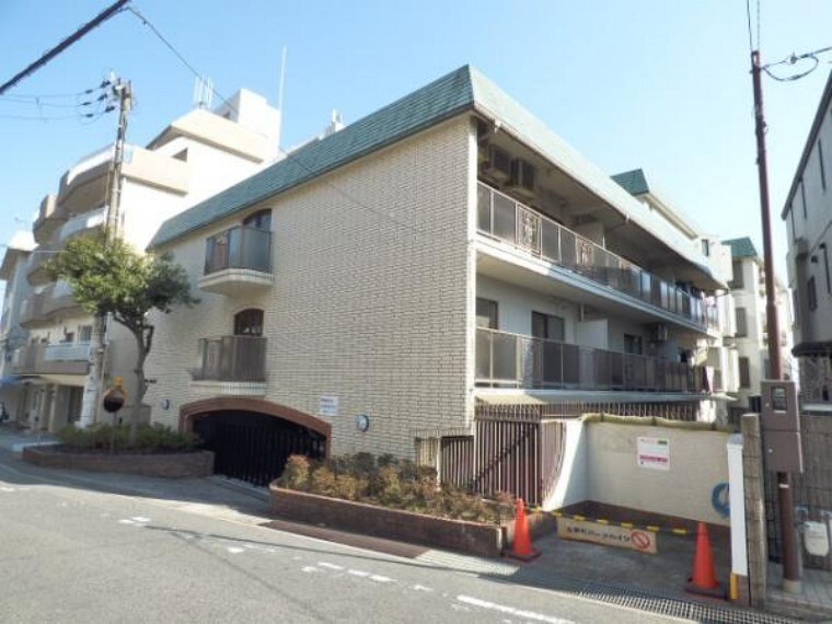 朝日住宅 神戸店