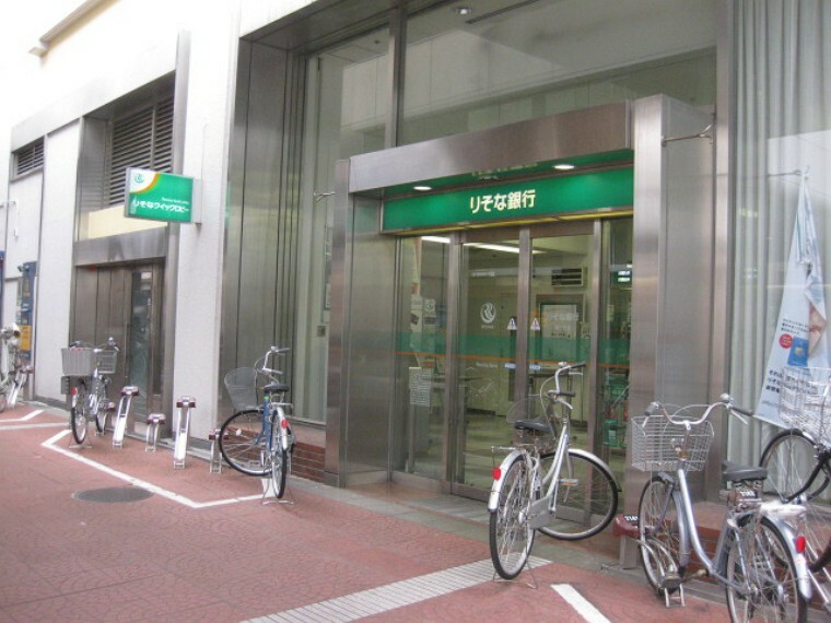 銀行・ATM 【銀行】りそな銀行 塚口支店まで570m