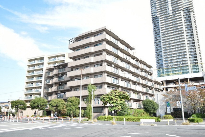 株式会社エステート白馬 南浦和店