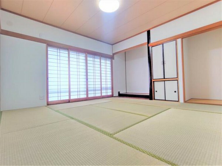 【リフォーム済】和室は畳の表替えを行いました。イグサの香る落ち着く空間に仕上がりました。