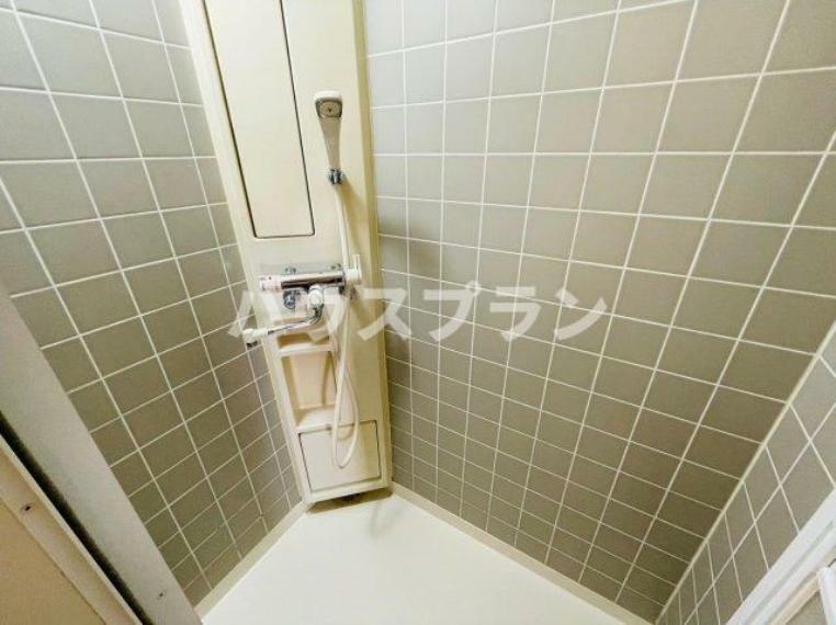 浴室 二階シャワールーム