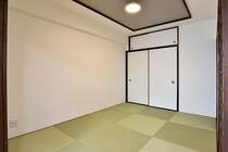 和室は琉球畳となっております。