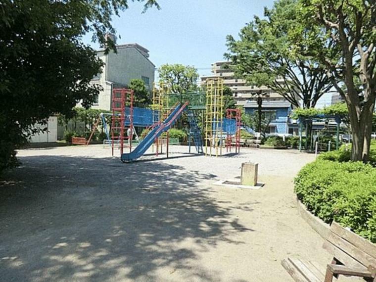 公園