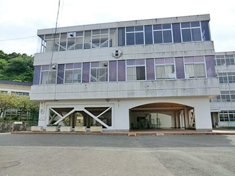 鎌倉市立岩瀬中学校