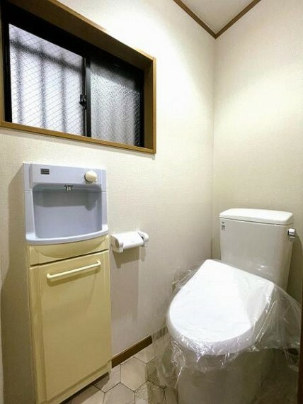 トイレ お掃除やお手入れのしやすいトイレを採用しています。