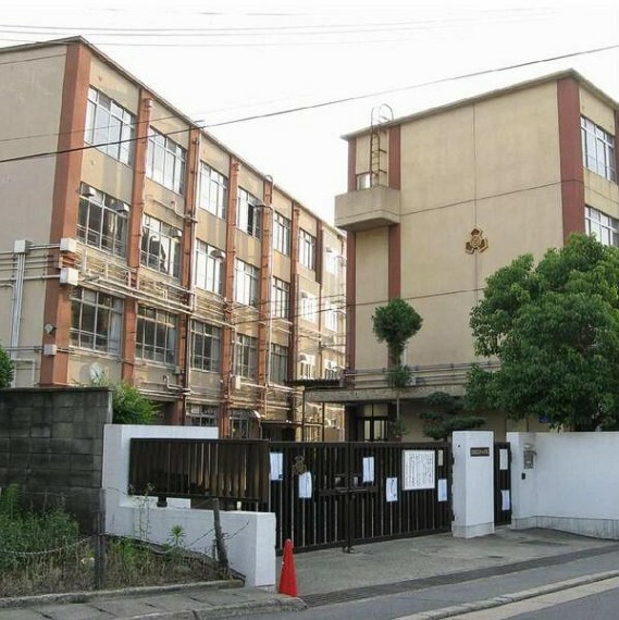 小学校 京都市立百々小学校