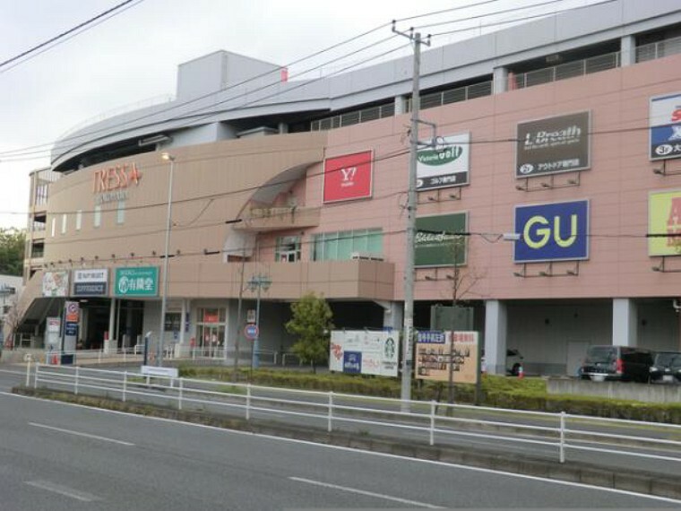 ショッピングセンター トレッサ横浜