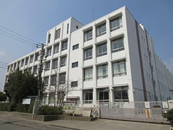 小学校 【小学校】伊丹市立鴻池小学校まで401m