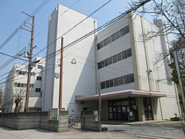 中学校 【中学校】伊丹市立東中学校まで1884m