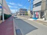 現況写真 〇●前面道路（撮影2023年7月）●〇 堂々完成！即入居可！　　　　　　　　　　　　 アイデムホーム南店は緑区役所から徒歩2分！ 水曜日も営業しております！　　　　　