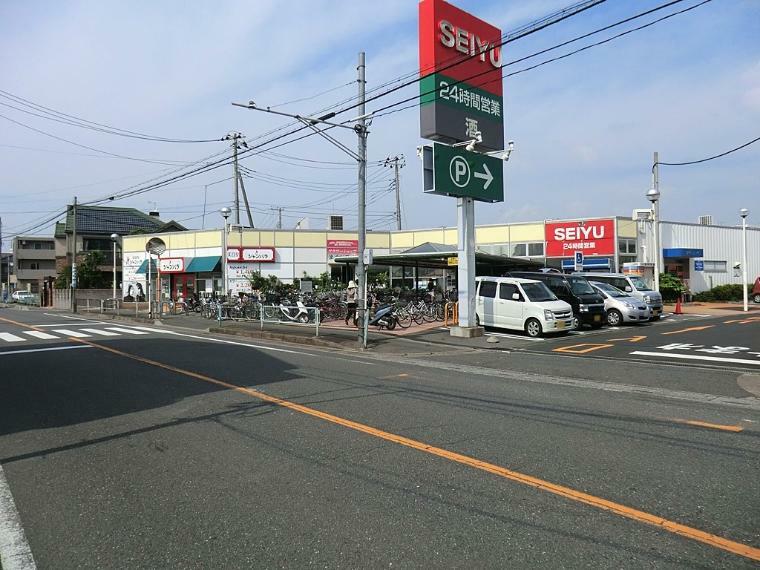 スーパー 西友朝霞根岸店