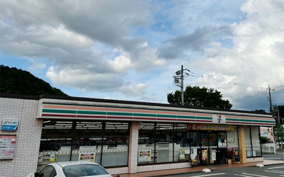 コンビニ セブンイレブン 日光瀬尾店