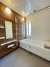 浴室 【リフォーム済】LIXIL社製の新品ユニットバスに交換しました。1.25坪の広いユニットバスなので、洗い場が広く小さなお子様との入浴もしやすいですよ。