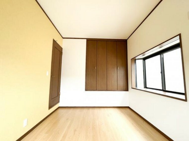 各室収納スペースでお部屋を広く利用できます。
