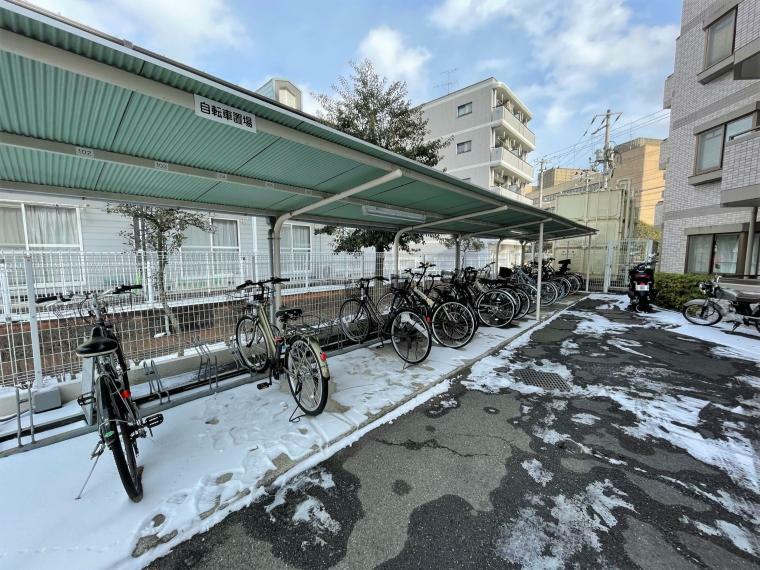 駐輪場 駐輪場・バイク置き場は無料で使用できます。