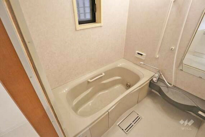 浴室 浴室。ゆったりしており、大人も足を伸ばして疲れをとることができます。［2023年1月30日撮影］