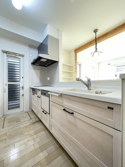 【キッチン】I型のすっきりスペースデザイン！約2m50センチの対面キッチン！食洗器も付いて時短になります！