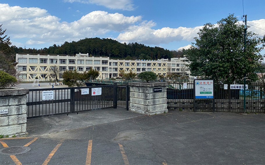 小学校 第四小学校