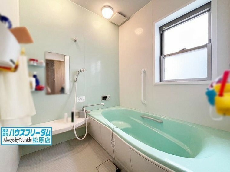 浴室 風呂 一坪サイズの広々浴室