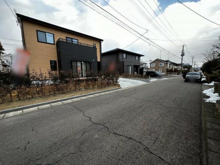 駐車場 閑静な住宅街で家族の時間を過ごしませんか。