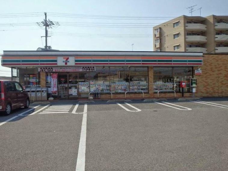 【コンビニエンスストア】セブンイレブン　加古川備後店まで1066m