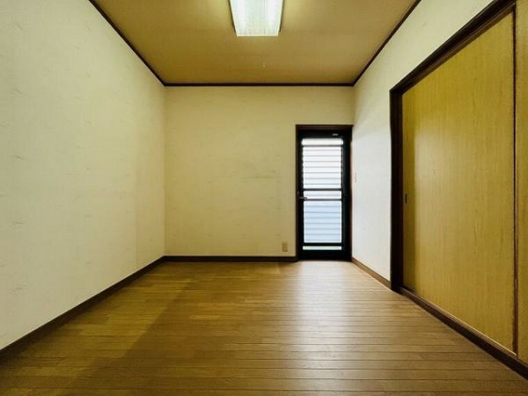 収納 3階の納戸。大容量の収納スペースをしっかり設けることで、お部屋を広く使うことができます。