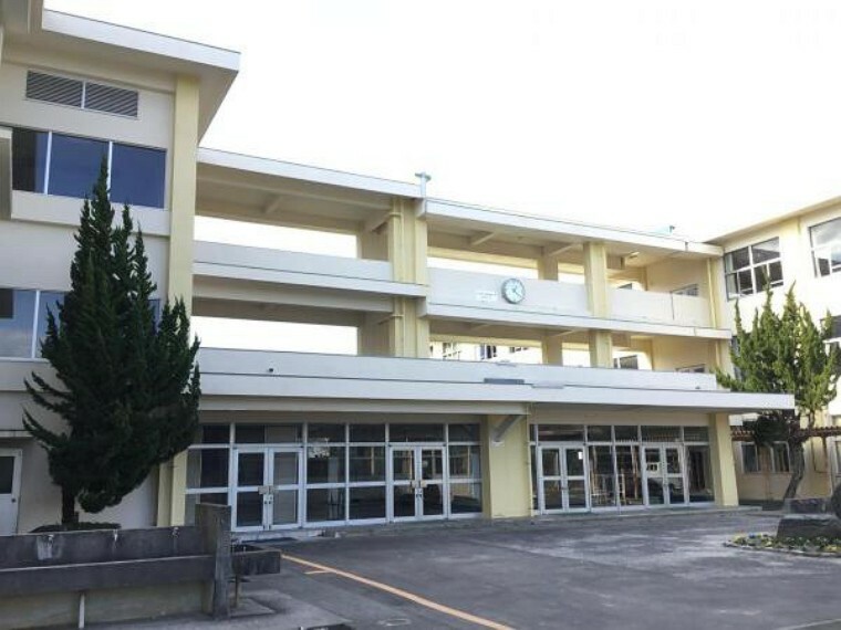 岩国市立平田中学校（約2,632m）