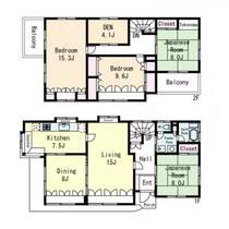 生活空間と寝室が分けられる広々設計　117.8平米・東南角地・4LDK＋S