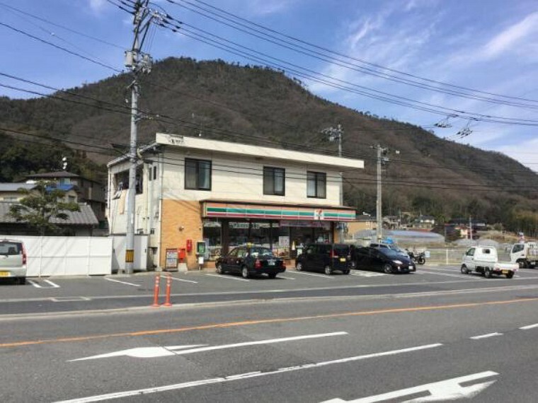 コンビニ セブンイレブン 広島福田店