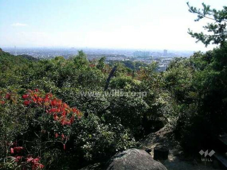 公園 甲山森林公園の外観