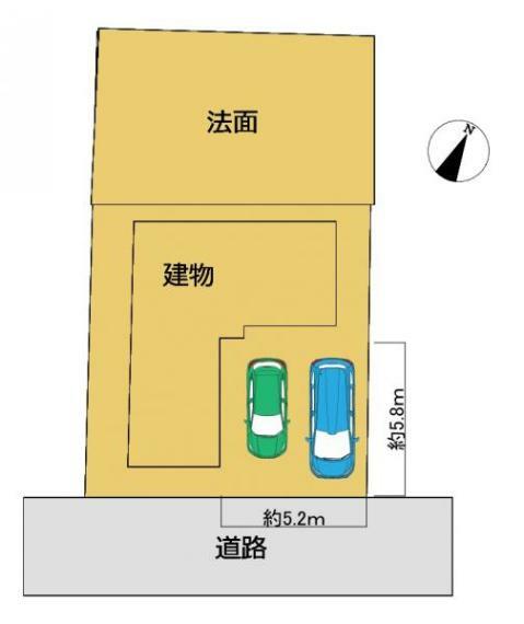 駐車場 駐車場は普通車2台分のスペースがあります。前面道路の幅員は6mあるので、駐車が苦手な方でも安心ですね。
