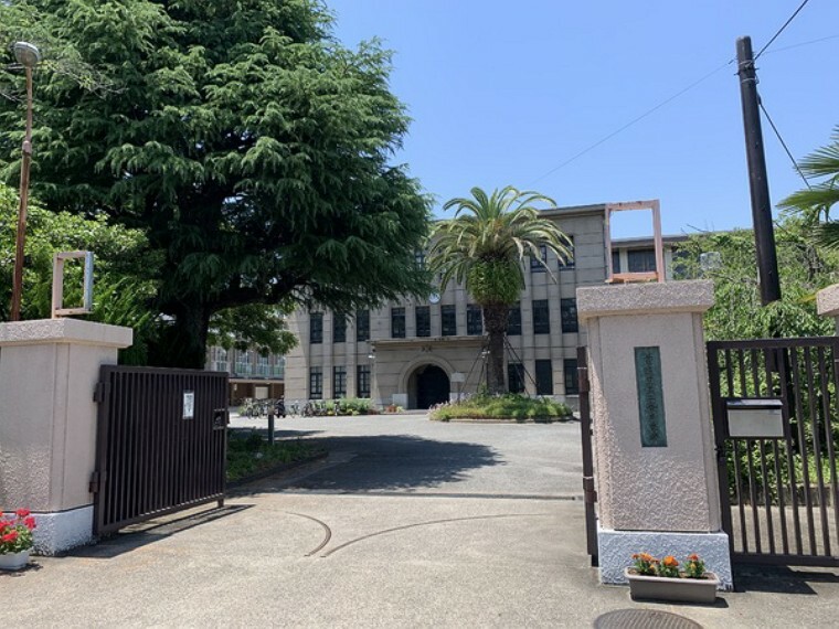 中学校 京都市立二条中学校