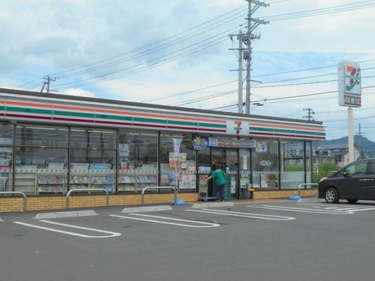 コンビニ セブンイレブン 柴田船岡上大原店車で4分