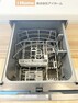 キッチン 後片付けもラクになる食器洗浄乾燥機付きです。