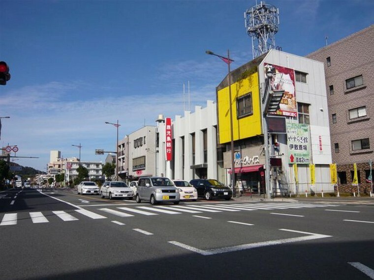 銀行・ATM 鹿児島銀行伊敷支店