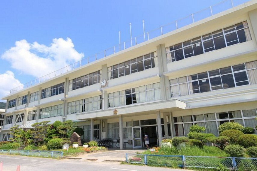 小学校 岩国市立通津小学校 通津小学校