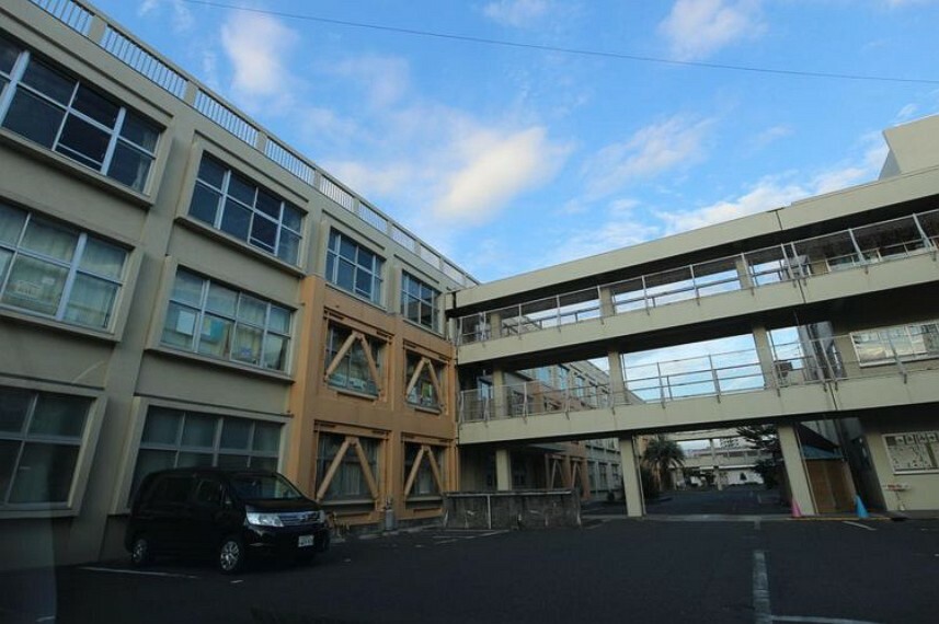 小学校 麻里布小学校