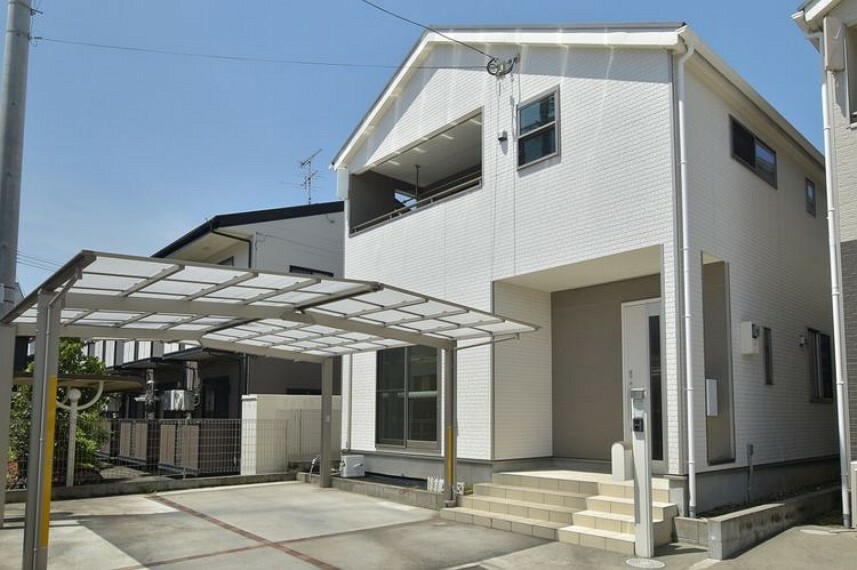 現況写真 2023年5月8日撮影 ”JR坂之上駅近くの築浅の売家”の外観