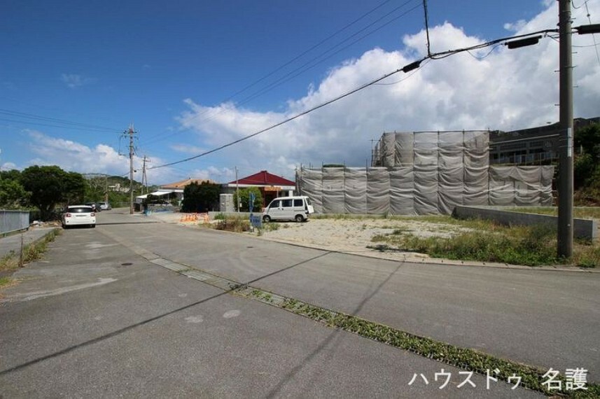 現況写真 前面道路含む現地写真