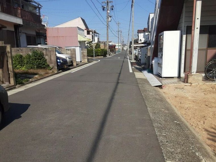 現況写真 西側前面道路