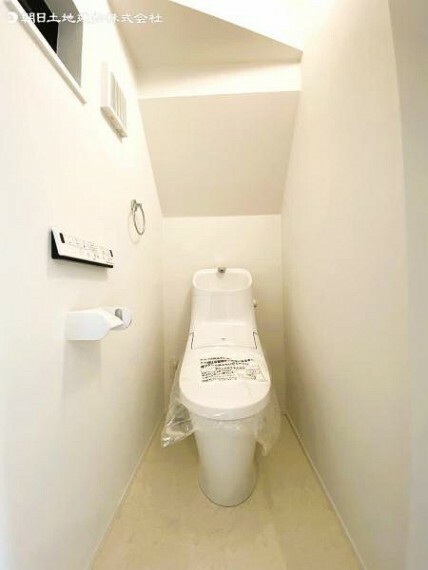 トイレ 普段使う箇所だからこそ、手入れのしやすいデザインを採用。