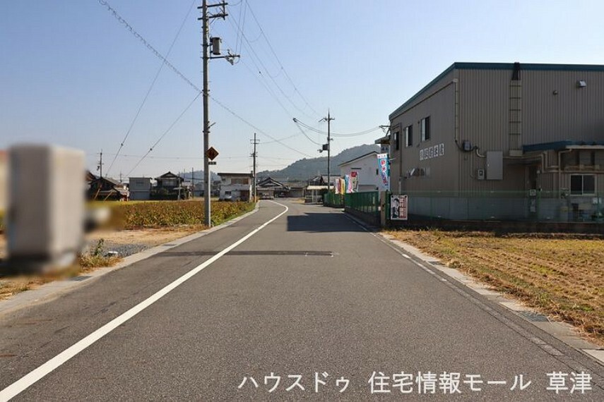 現況写真 前面道路含む現地写真