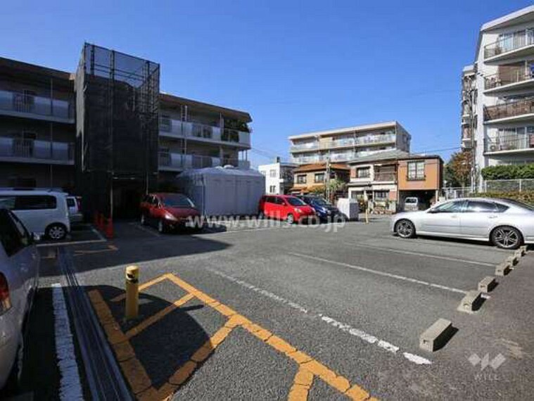 敷地内駐車場 敷地内駐車場（屋外平面式）