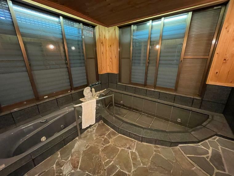 平成8年築の浴室