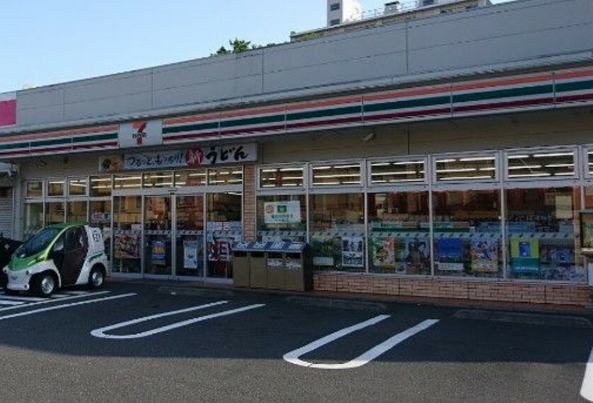 コンビニ セブンイレブン横浜深谷町店 徒歩7分。