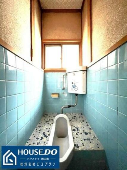 トイレは想像以上に菌が付着しているので、ウォシュレット付きや自動開閉機能が付いたトイレに変更してみませんか？