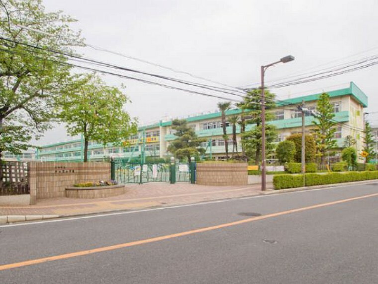 小学校 戸田市立戸田東小学校620m