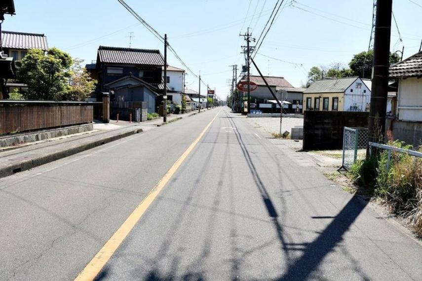 現況写真 前面道路含む現地写真