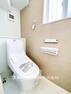 トイレ トイレには快適な温水洗浄便座付。いつも使うトイレだからこそ、こだわりたいポイントですね。