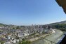 眺望 バルコニーからの眺め（南東方向）、武庫川を望めます。［2023年5月8日撮影］